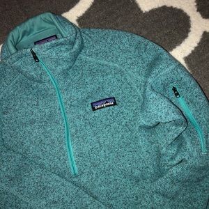 NWOT Patagonia quarter zip